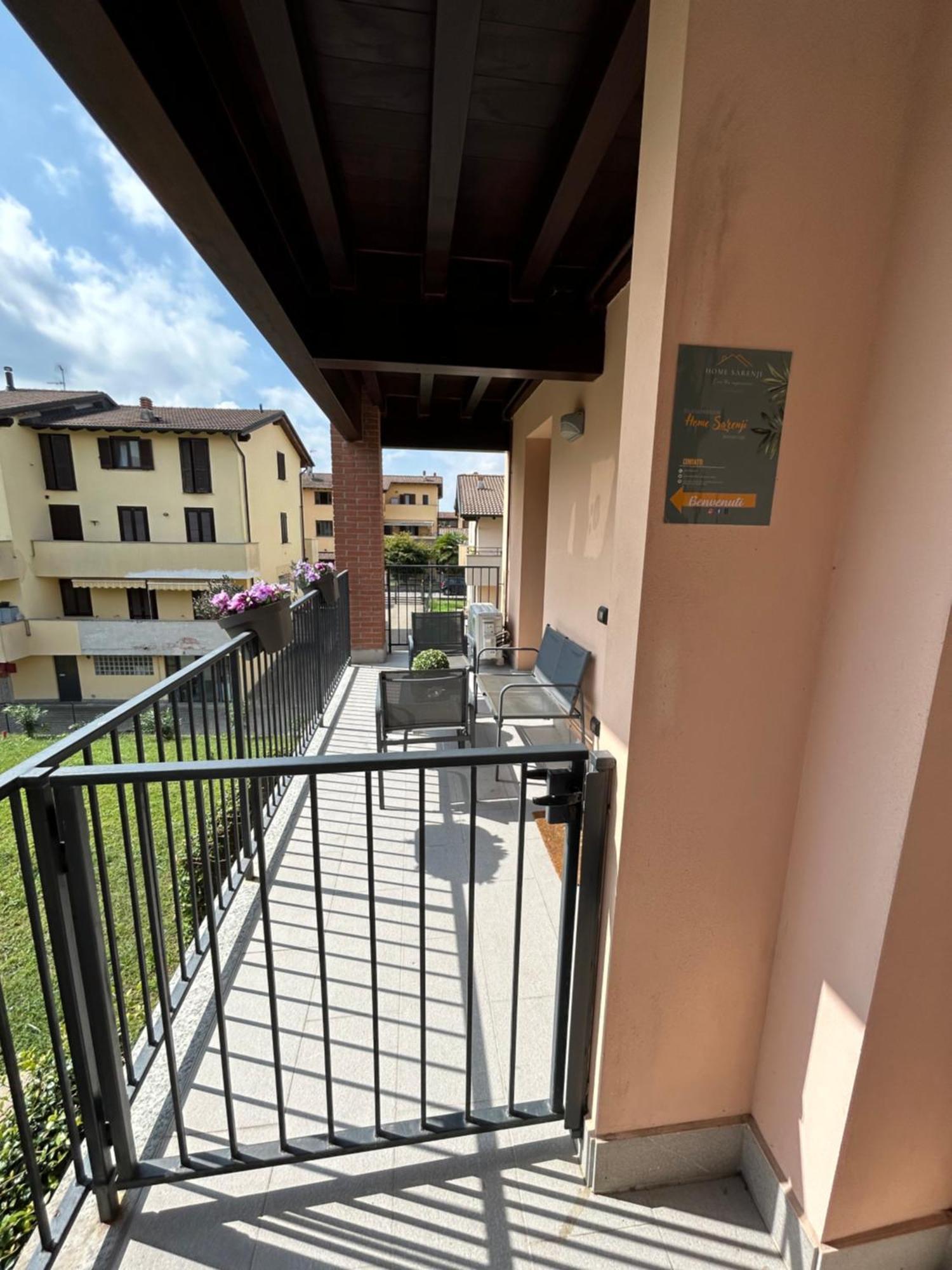Home Sarenji Trivolzio Exterior foto